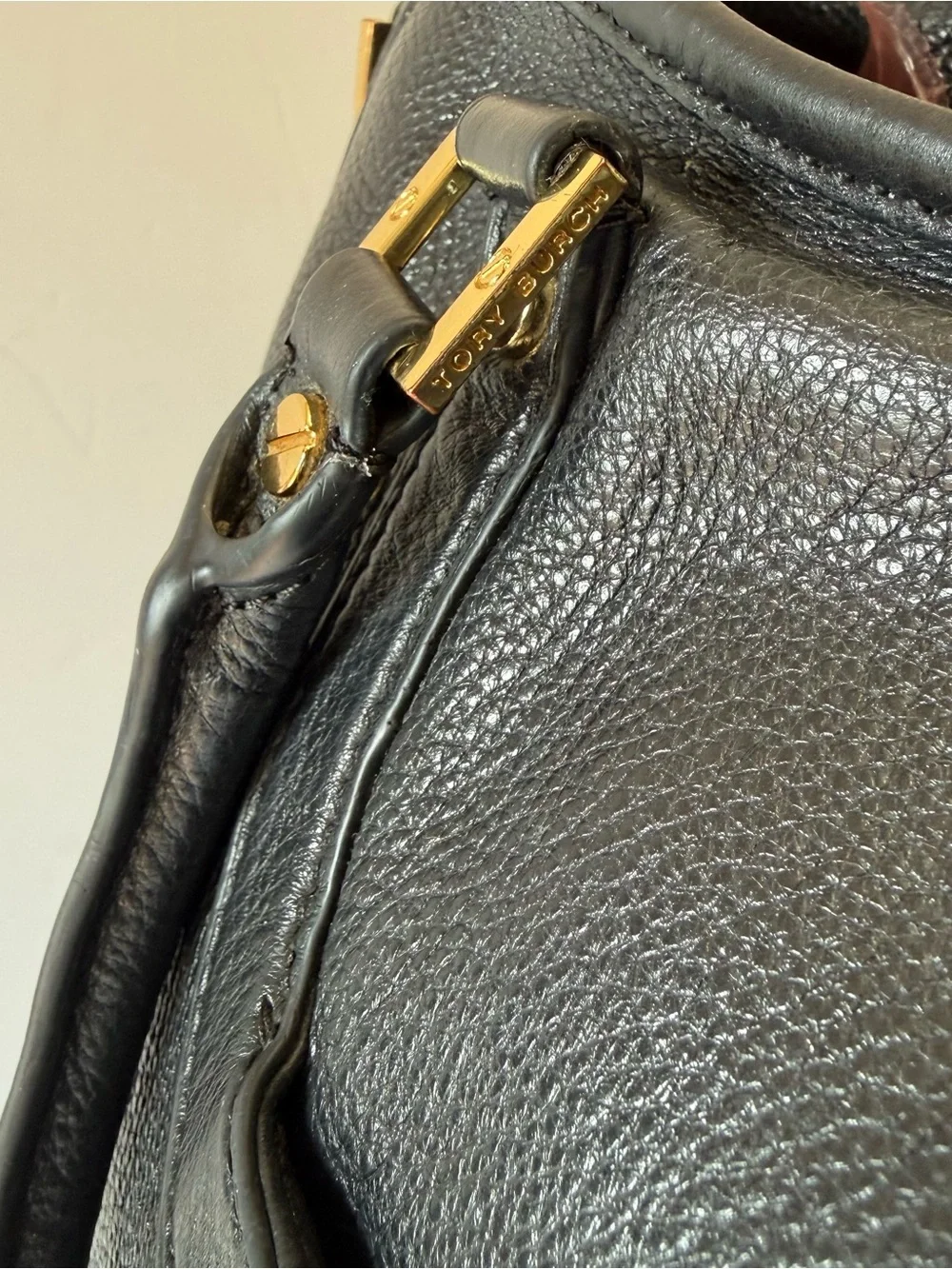 Tory Burch Amanda Large Black Pebbled Leather Tote Shoulder Bag Gold Hardware